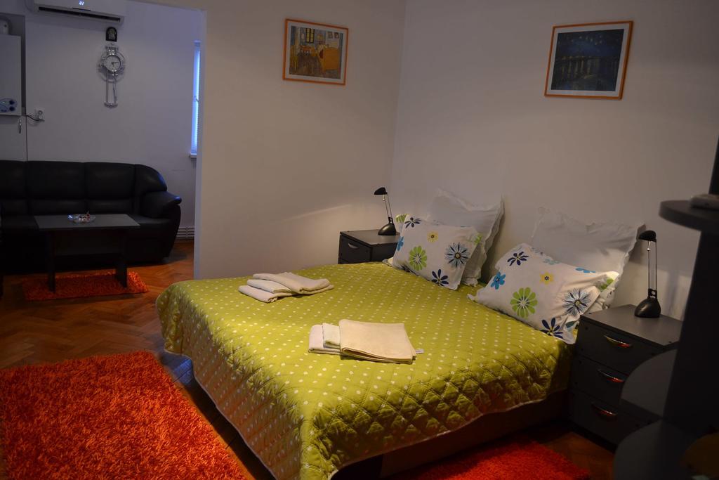 Victoria Studio Bucharest Room photo